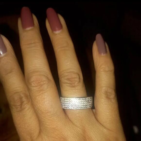 Diamond unisex wedding band ring - Picture 10 of 10